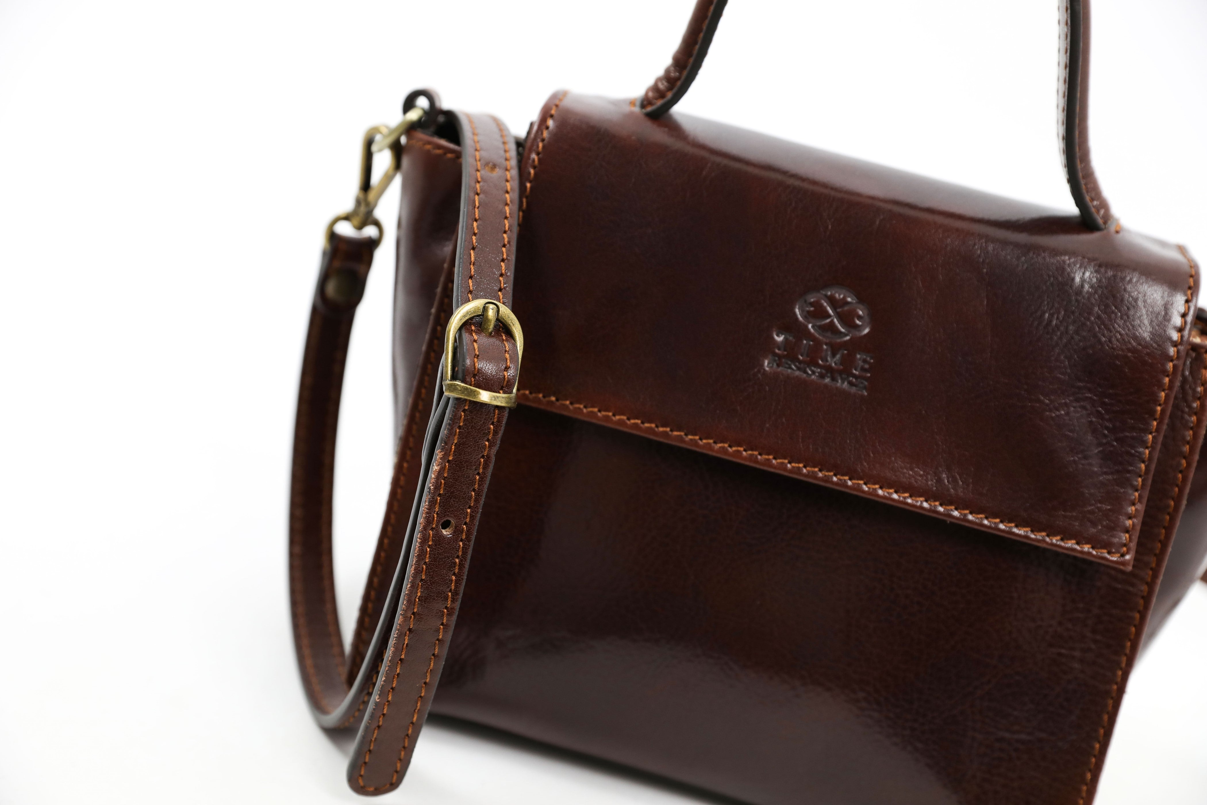 Womens Leather Purse - The God of Small Things