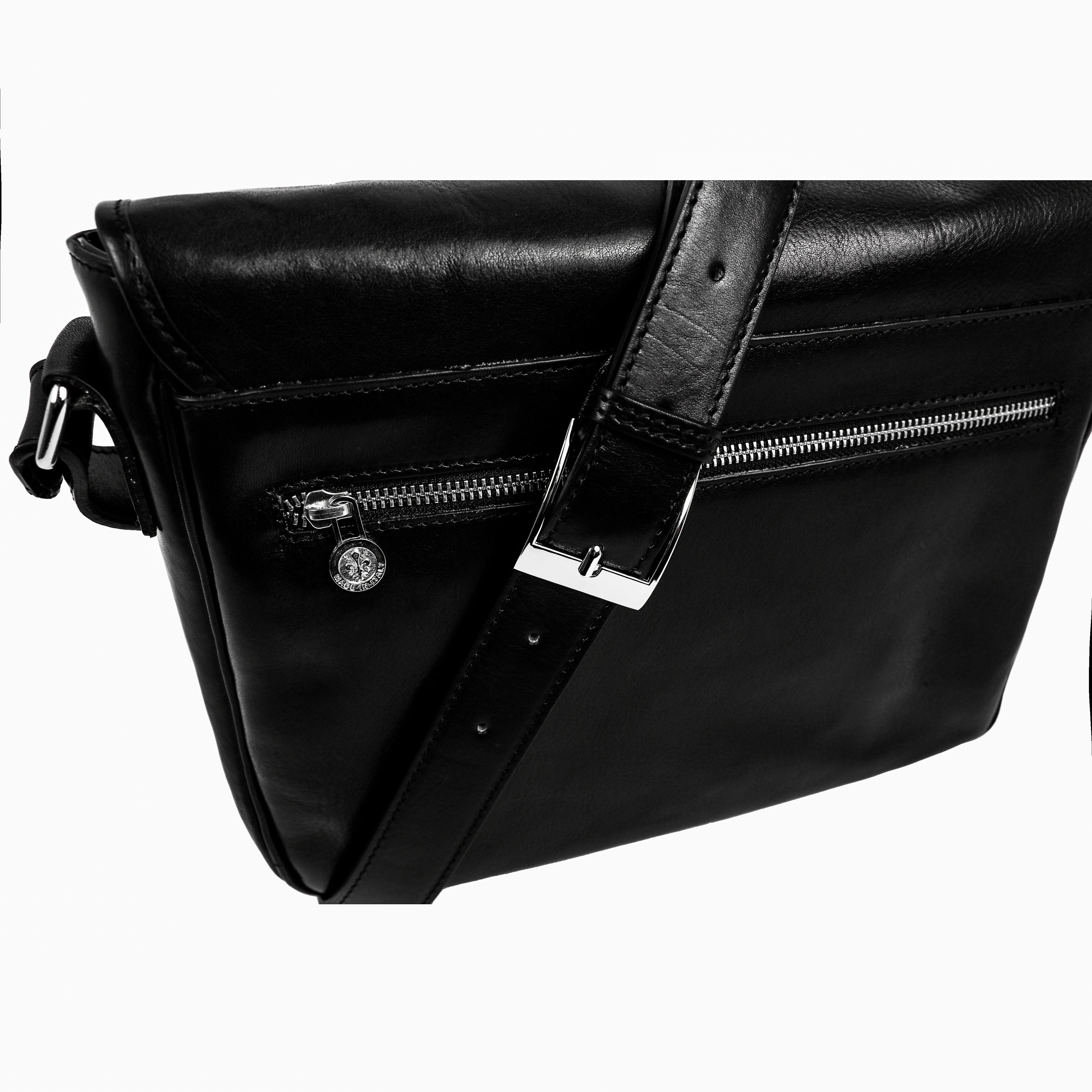 Leather Messenger Bag – The Stranger